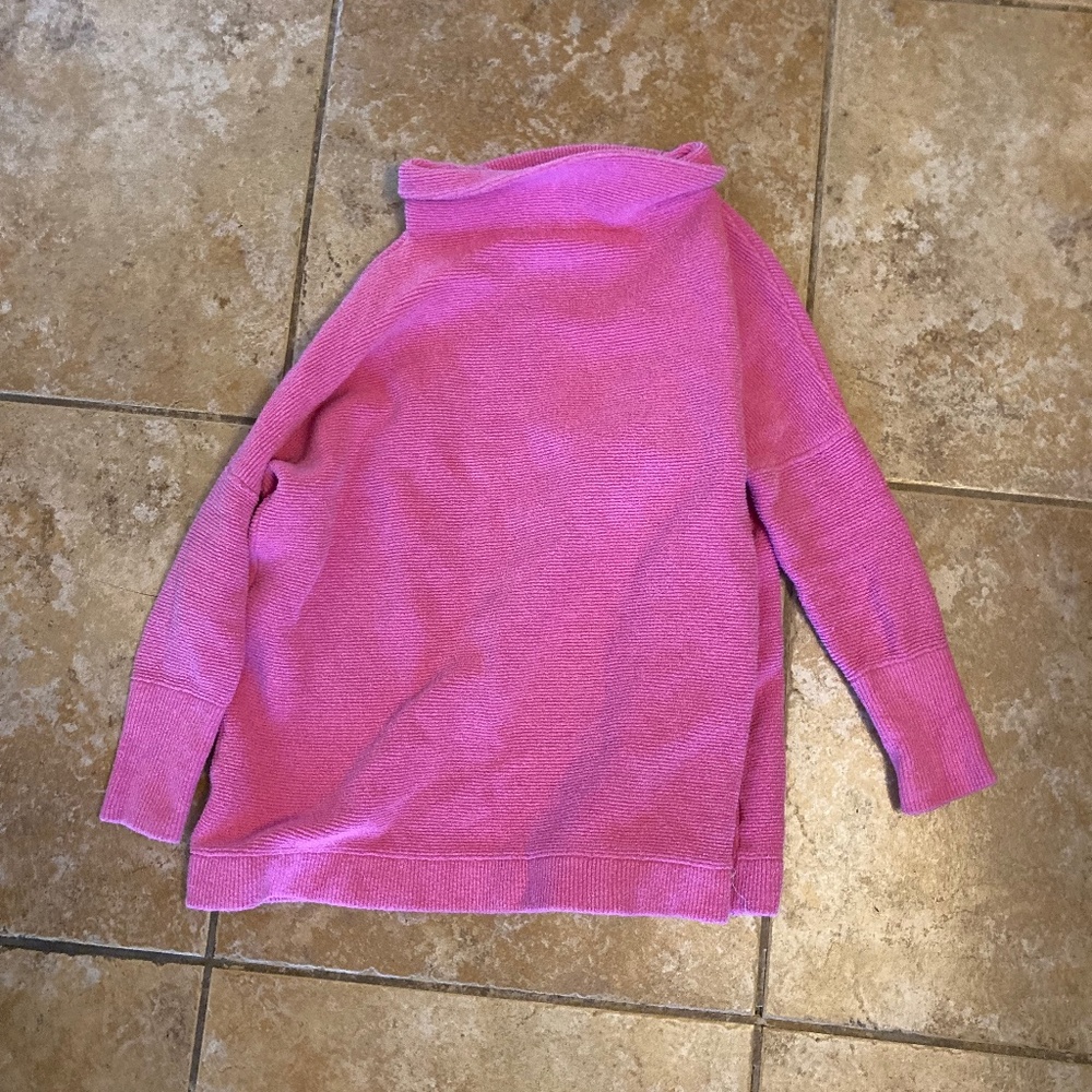 pink free people turtleneck sweater size xs
